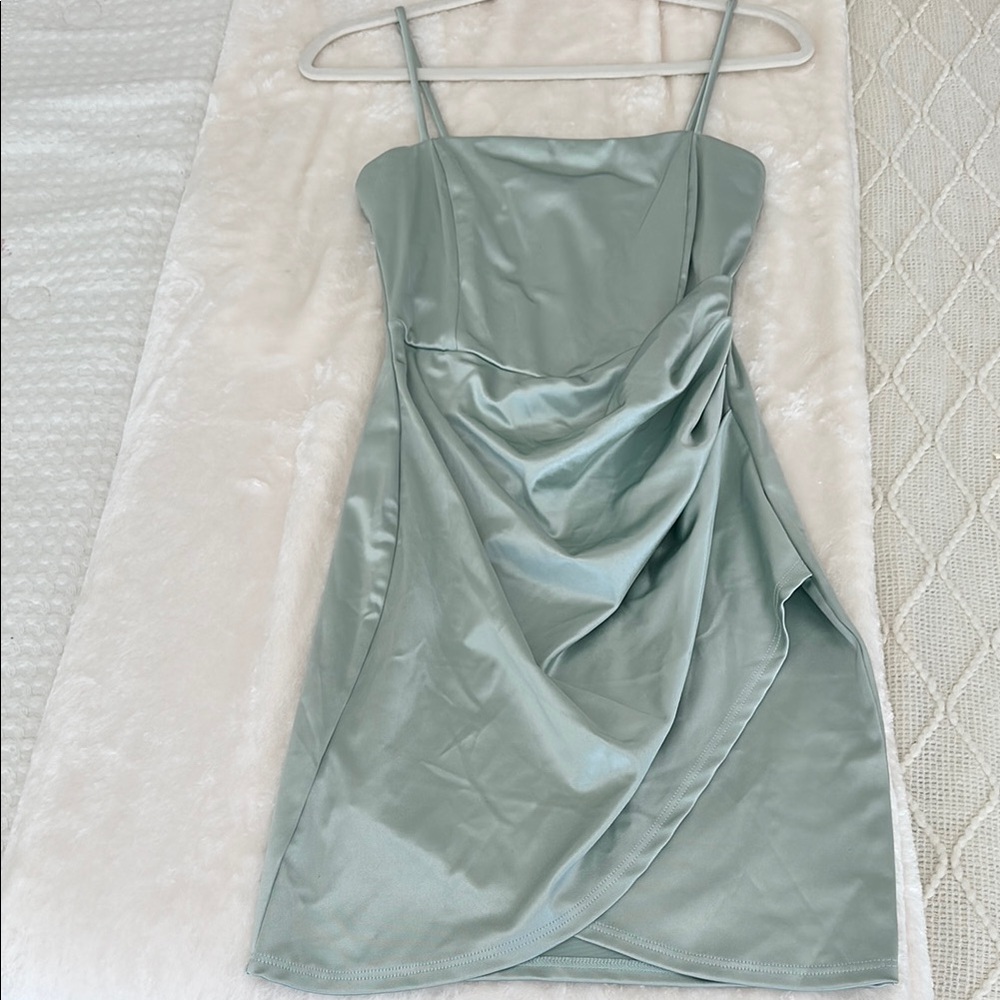 Windsor Silk Dress size Small.